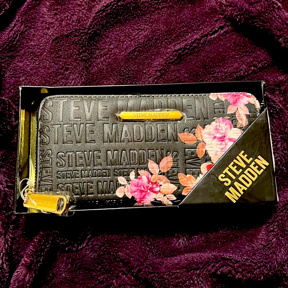 Steve Madden Wallet brand new!